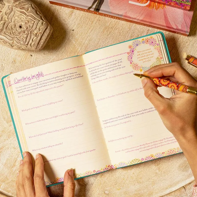 2025 Diary Planner | The Year for New Adventures - Turquoise Twist