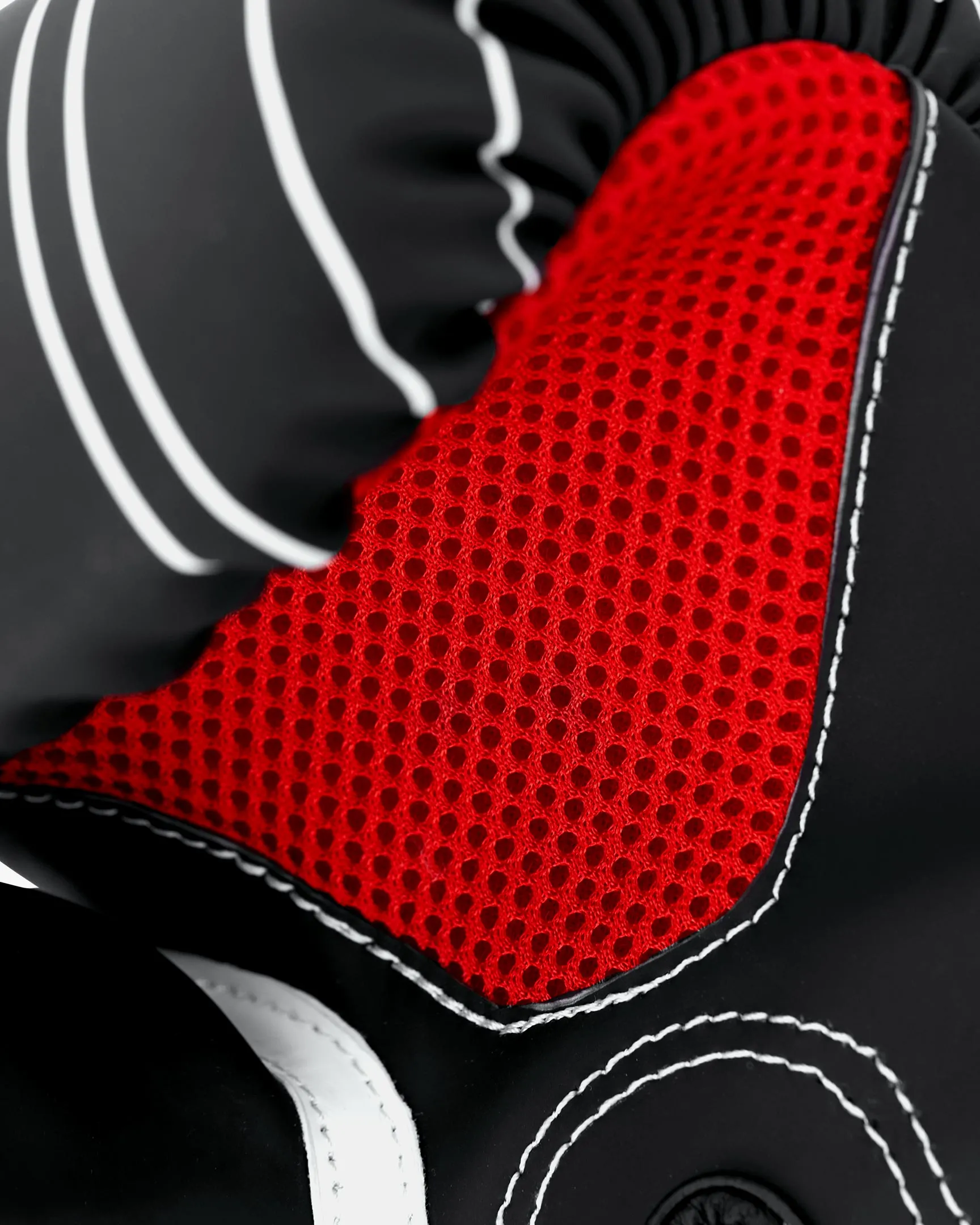 Brave Kickboxing Glove