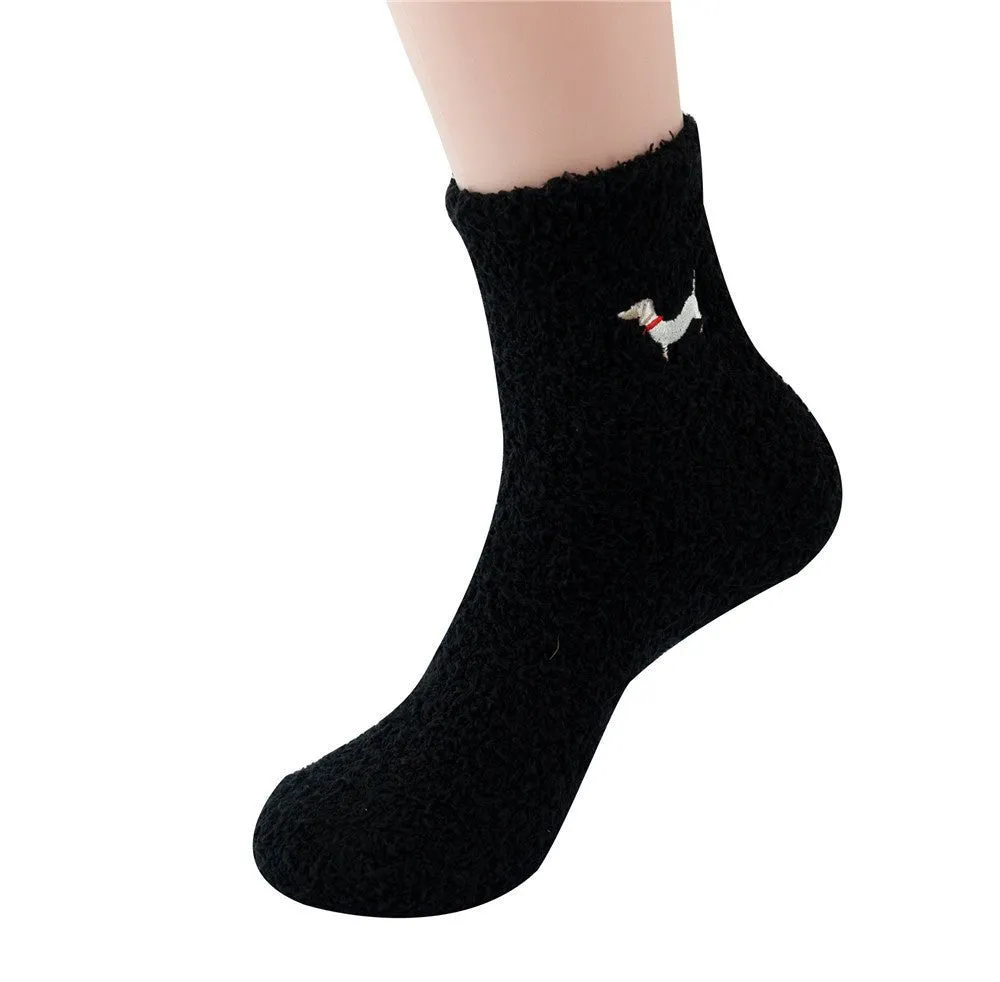 Coral Velvet Sausage Dog Medium Tube Thickened Socks