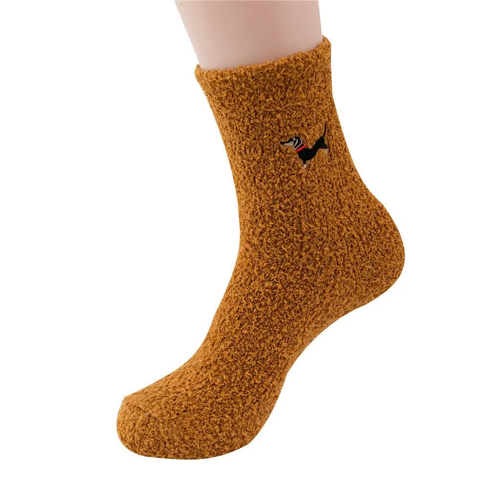 Coral Velvet Sausage Dog Medium Tube Thickened Socks