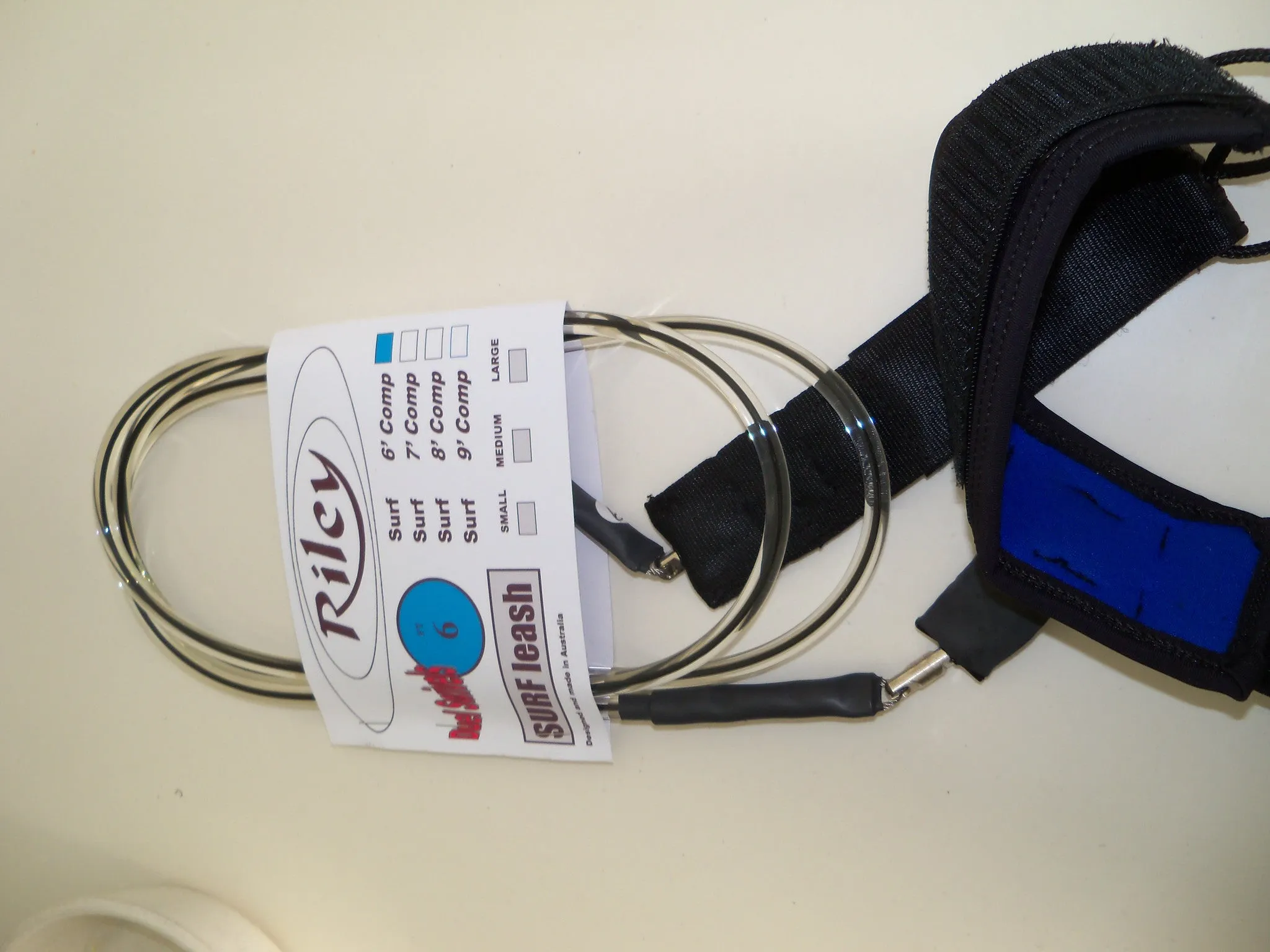 Leg ropes and leashes for Surfboards, hand boards and SUPs