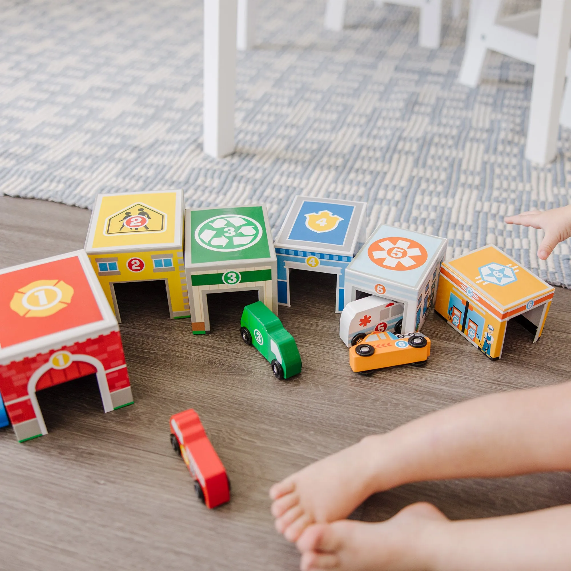 Nesting & Sorting Buildings & Vehicles